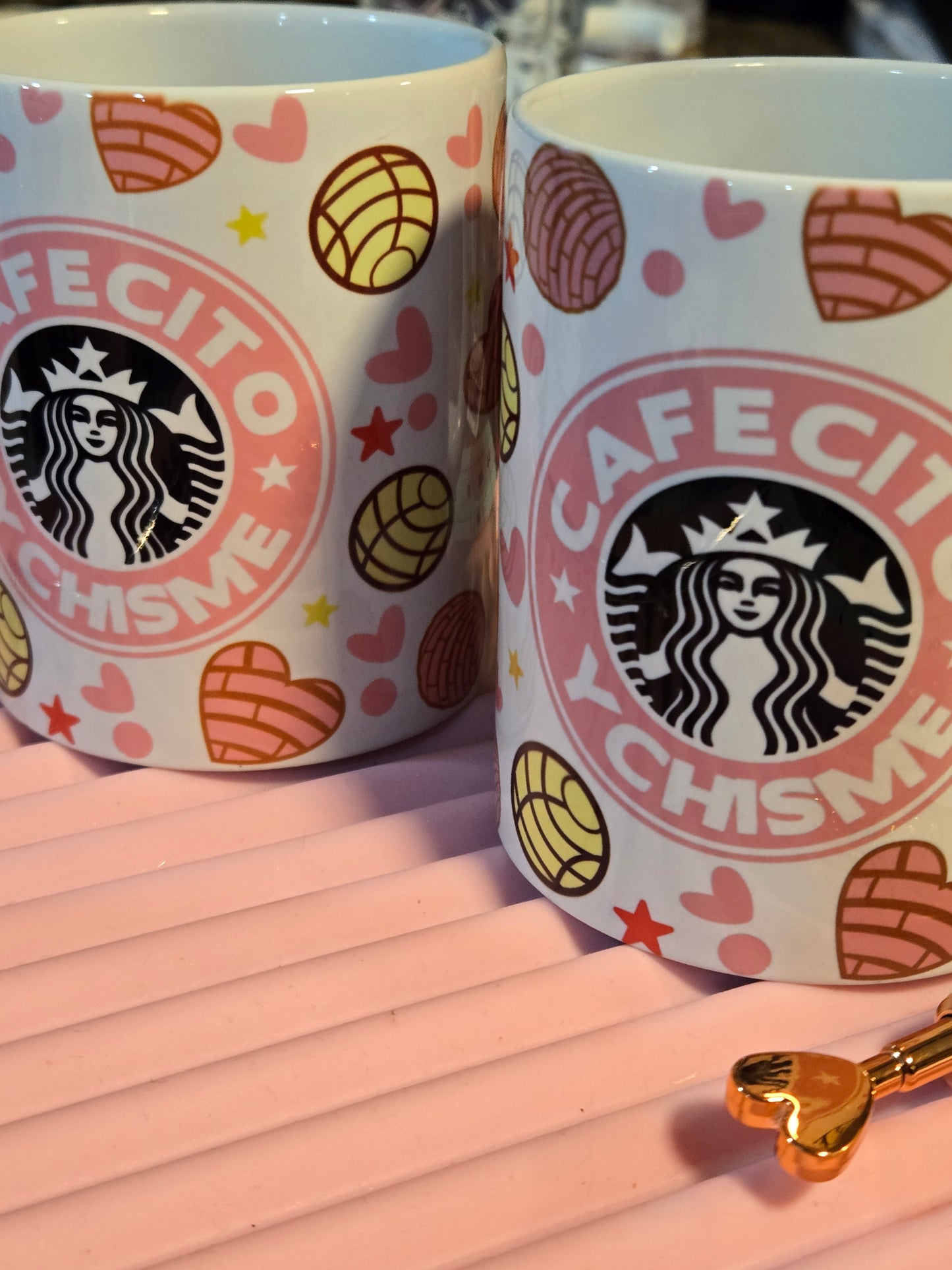 Taza de Cafecito Y chisme | Tazas de 11 y 15 oz