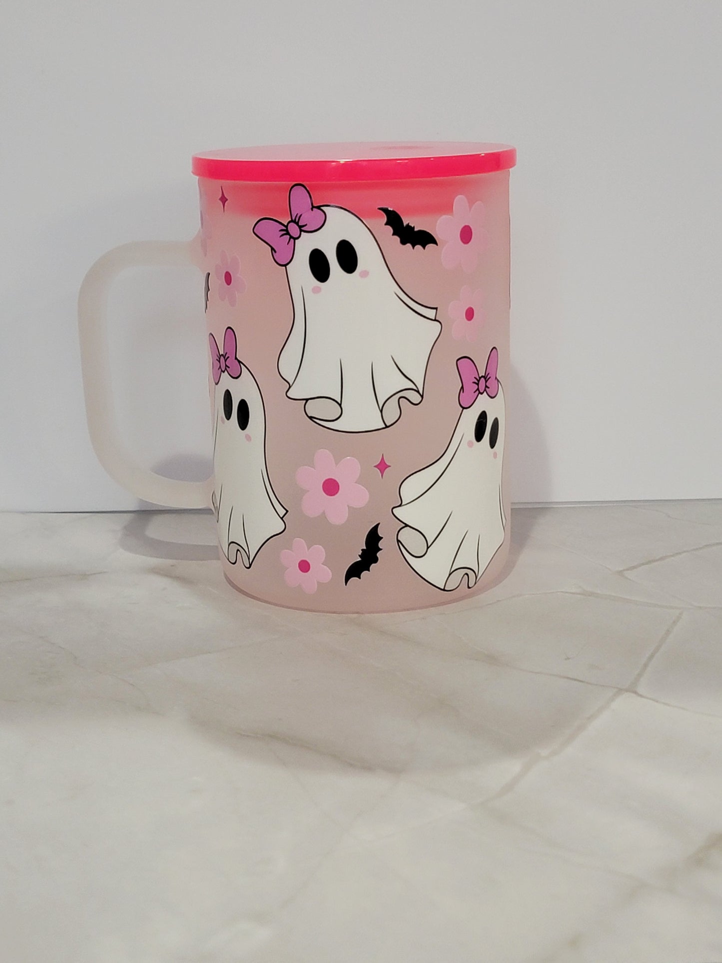 Cute Halloween Ghost Cup with Pink Lid – 15 oz Spooky Girl Mug – Kawaii Ghost Tumbler – Perfect Halloween Gift for Her
