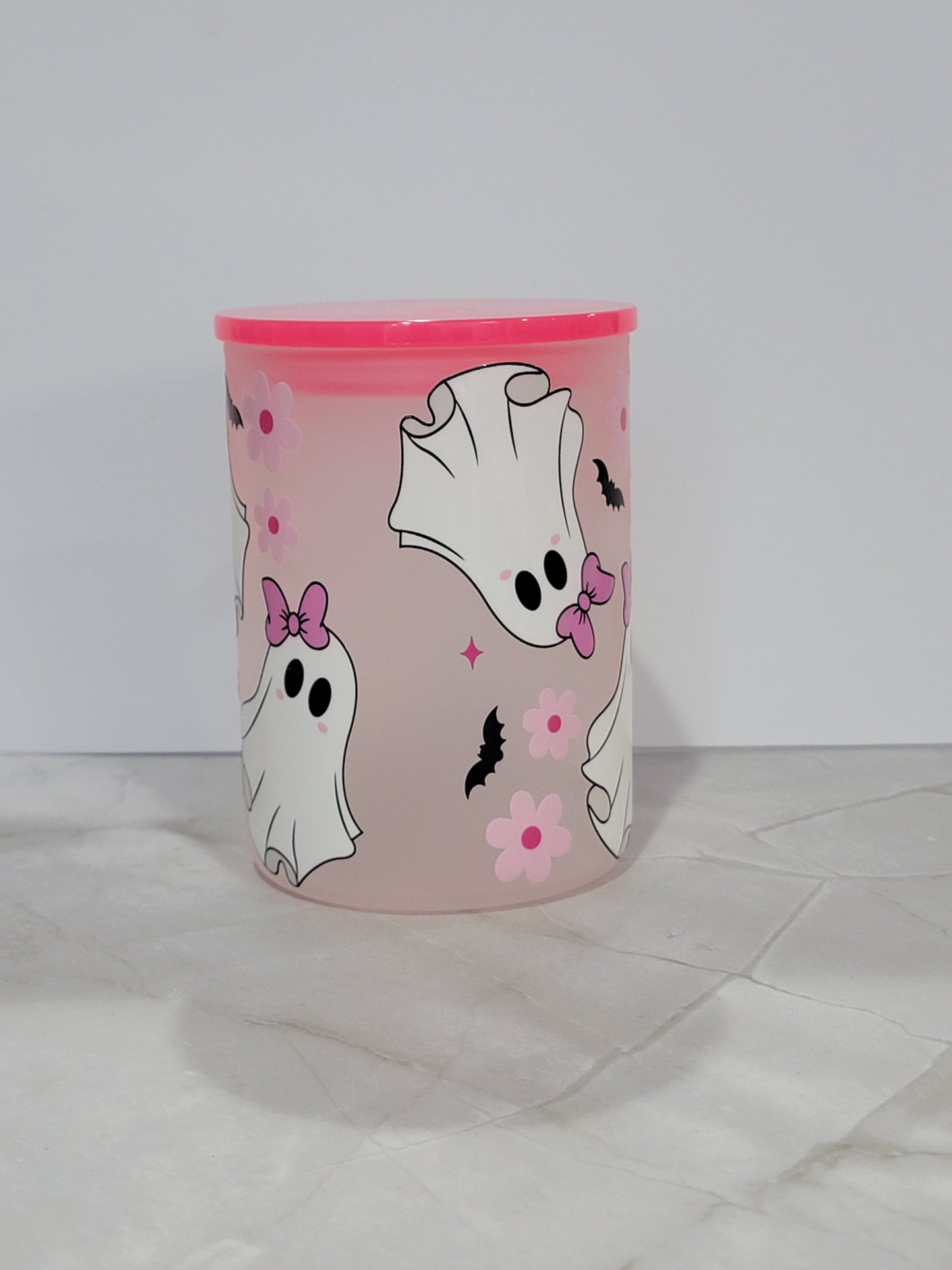 Cute Halloween Ghost Cup with Pink Lid – 15 oz Spooky Girl Mug – Kawaii Ghost Tumbler – Perfect Halloween Gift for Her